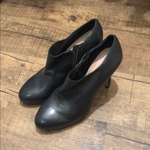 Vince Camuto Ankle Booties